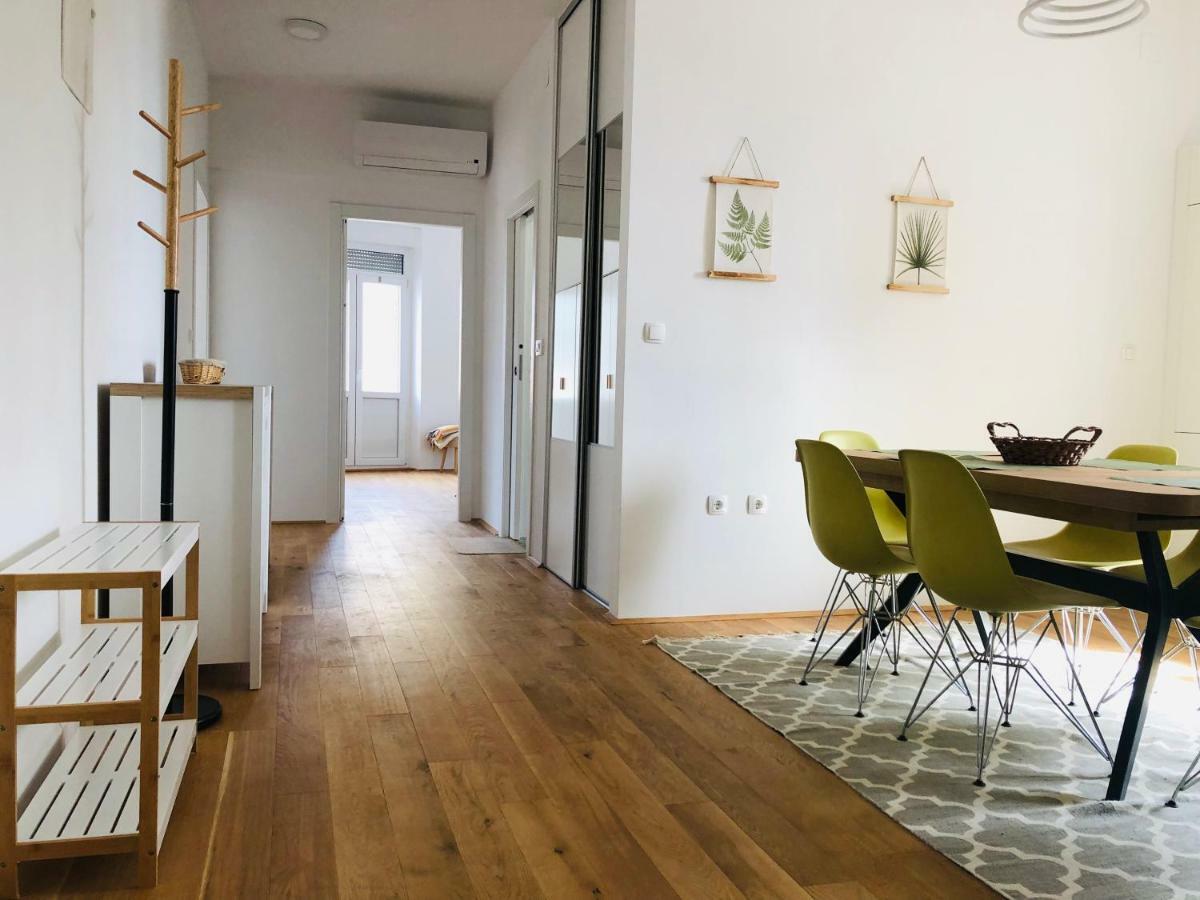 Kolovare Beachfront Apartment ザダル エクステリア 写真