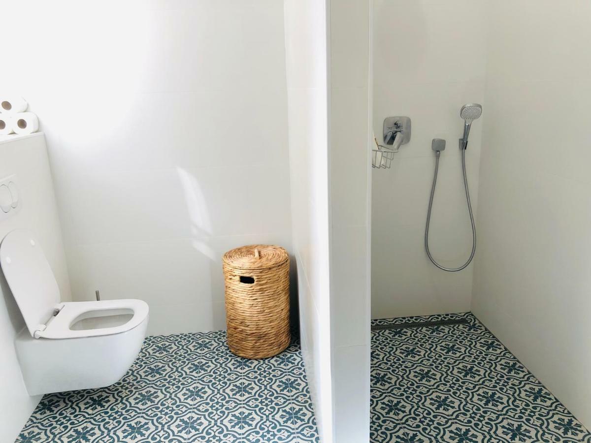 Kolovare Beachfront Apartment ザダル エクステリア 写真
